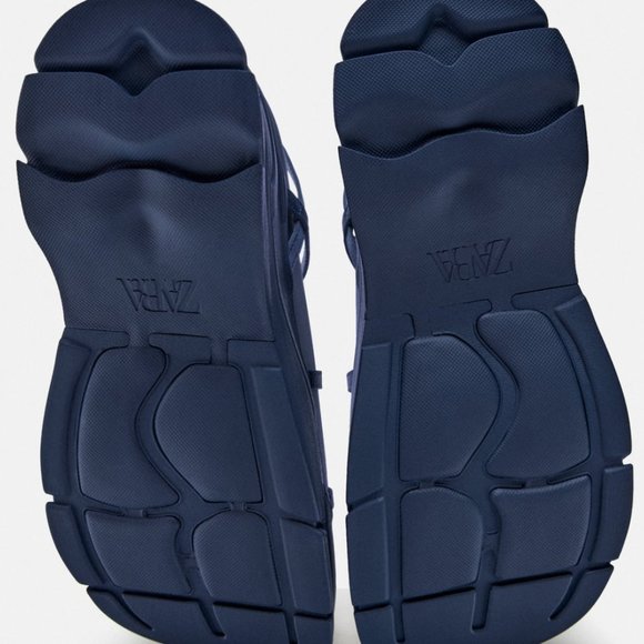 NWT Navy Blue Chunky Flatform Sandals - Picture 6 of 6